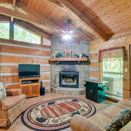 Gatlinburg Cabin With Hot Tub About 6 Mi To Downtown! Экстерьер фото