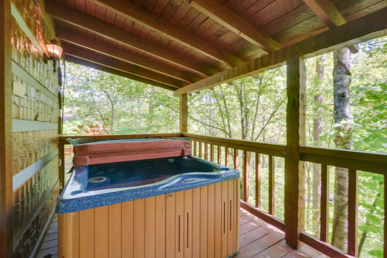Gatlinburg Cabin With Hot Tub About 6 Mi To Downtown! Экстерьер фото