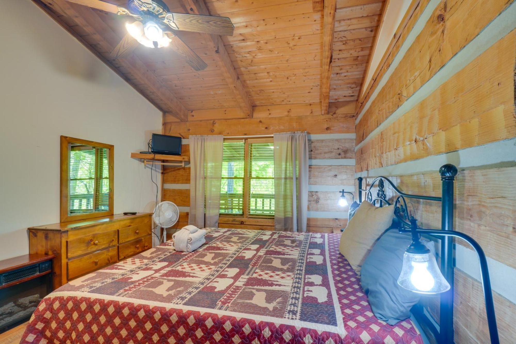 Gatlinburg Cabin With Hot Tub About 6 Mi To Downtown! Экстерьер фото
